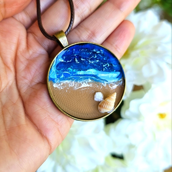 Sea design pendant, handmade 🌊 - Picture 1 of 2